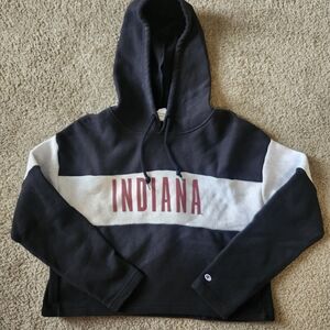 Indiana University Hoosiers Champion Women's Size L Cropped Boxy Hoodie